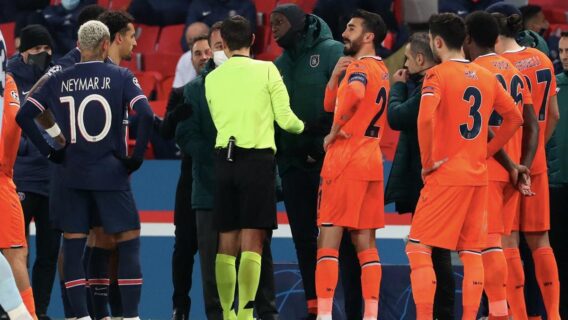 Após insultos racistas, UEFA decide novo horário de PSG x Basaksehir