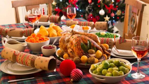 Restaurantes de SP devem apostar no delivery de ceia no fim do ano