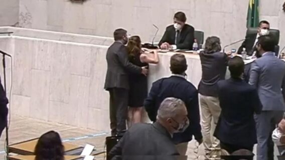 Deputada Isa Penna registra queixa contra Fernando Cury; entenda o caso