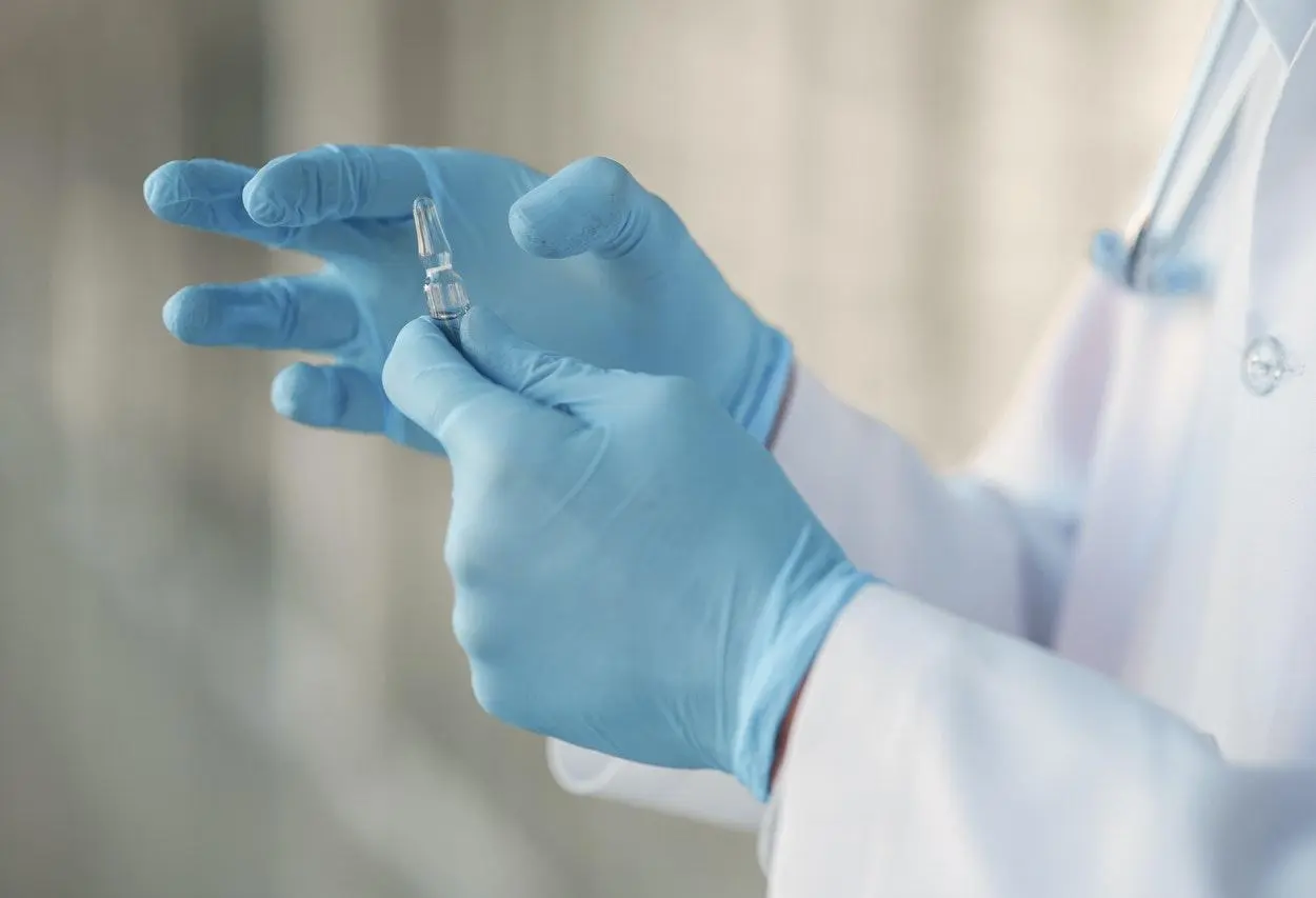 UE aprova vacina da Pfizer