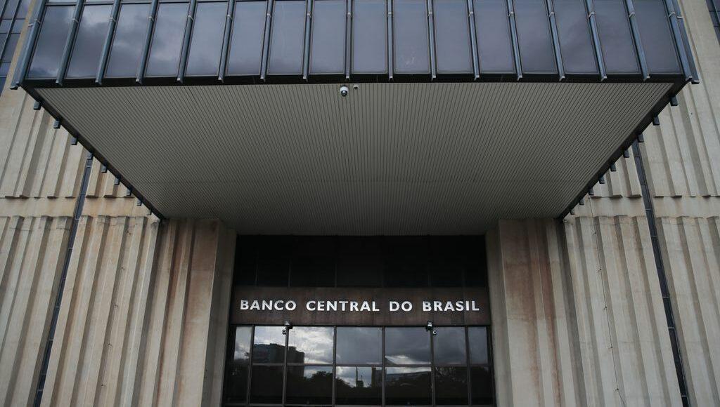matéria sobre a divulgação pelo Banco Cenral das diretrizes para a criação da moeda digital brasileira