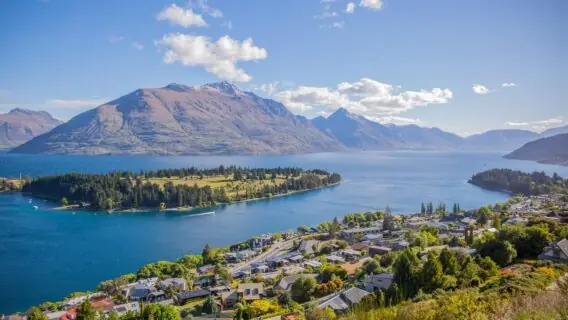 Nova Zelândia concorda com bolha de viagens bidirecional com a Austrália em 2021