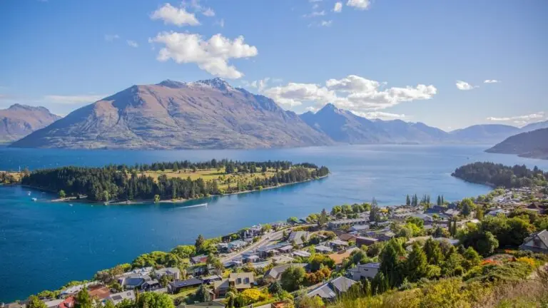 Nova Zelândia concorda com bolha de viagens bidirecional com a Austrália em 2021