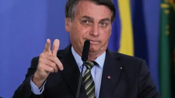 Entenda o que Bolsonaro quer alterar nos decretos de porte de armas