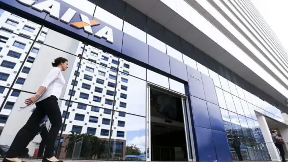 Última parcela do auxílio emergencial: saiba quem recebe hoje (17)