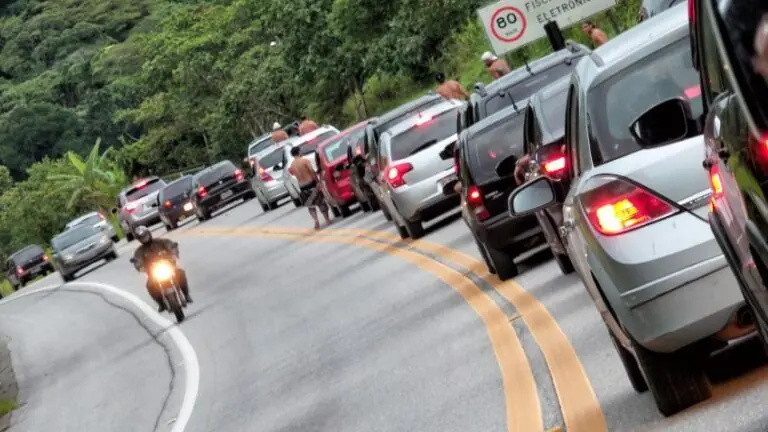 Veja como vai ser feriado de Carnaval 2021 em SP e no RJ