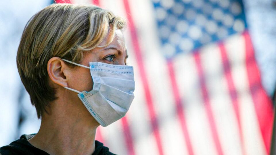 Covid-19 nos EUA: mortes pela doença equivalem a um 11 de Setembro por dia