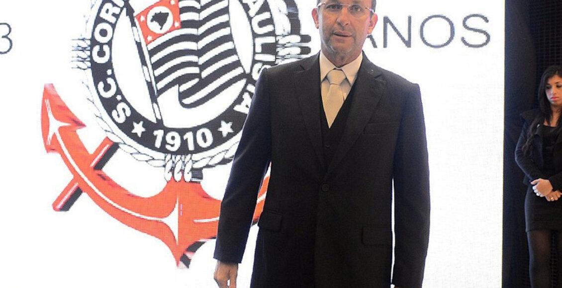 Neto cogita ser presidente do Corinthians