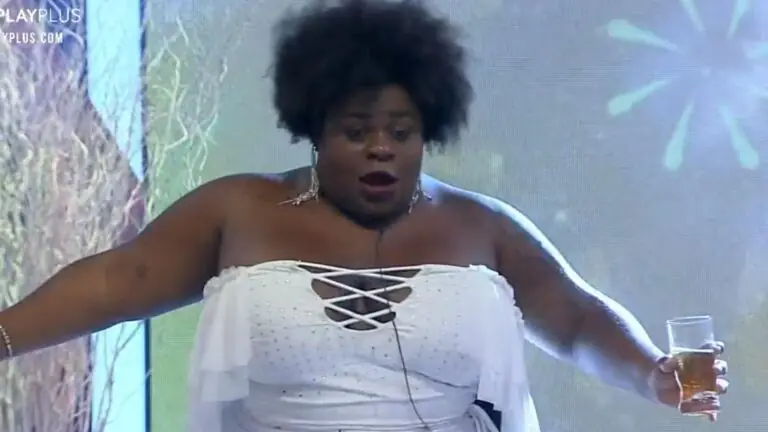 A Fazenda 2020: em festa, Jojo avisa: ‘vou ficar pelada’; playplus censura