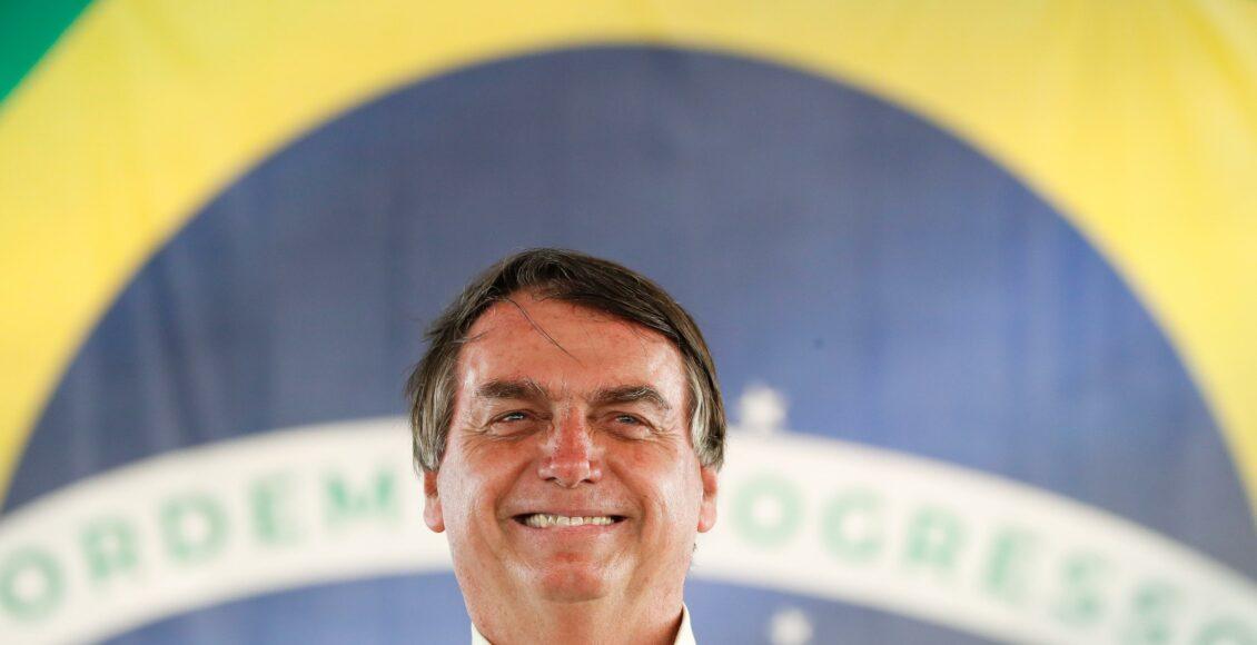Aprovação de Bolsonaro cresce em 38% e ele é o favorito para 2022, diz pesquisa
