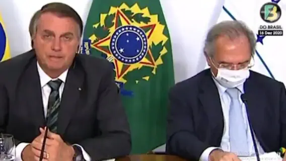 VÍDEO: com Bolsonaro, Guedes cochila em reunião do Mercosul