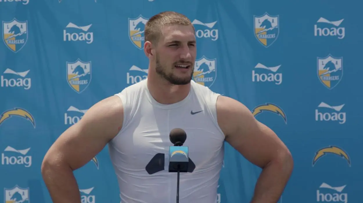 Joey Bosa lidera a lista dos maiores salários da NFL