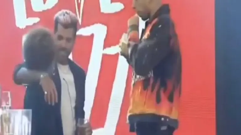 A Fazenda: Lidi leva pé na bunda de noivo: ‘me chamou de puta’