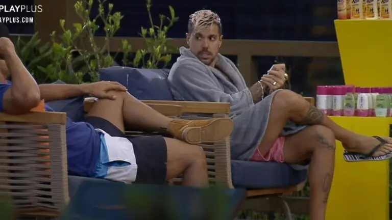 A Fazenda 12: peões ouvem barulho e especulam prova para a final