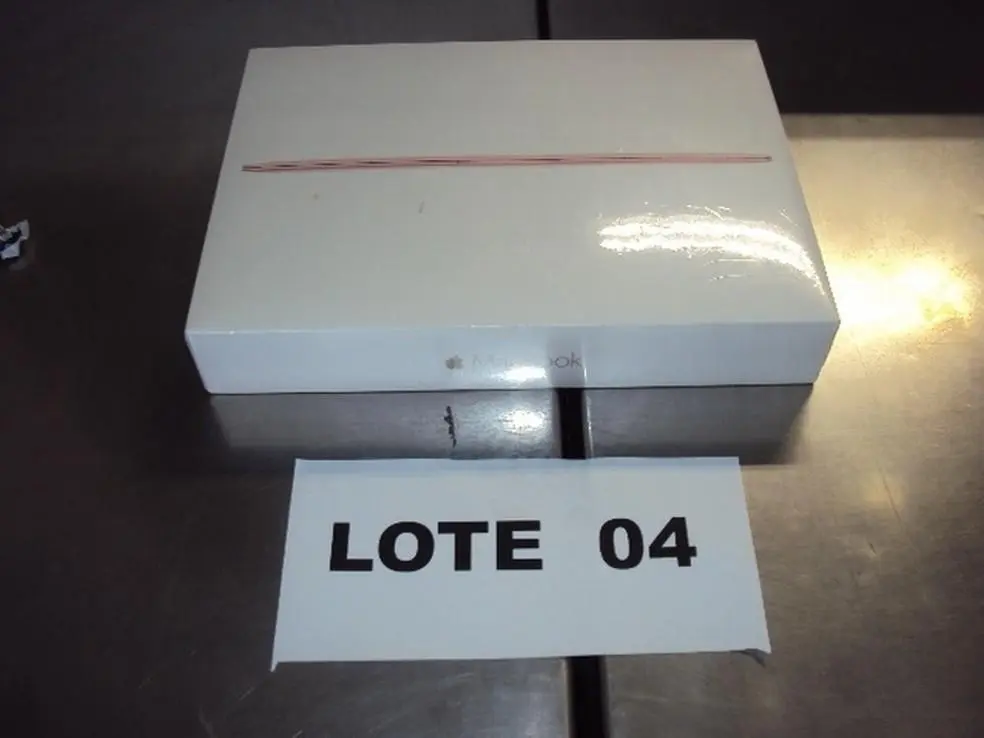 Leilão da receita federal - macbook