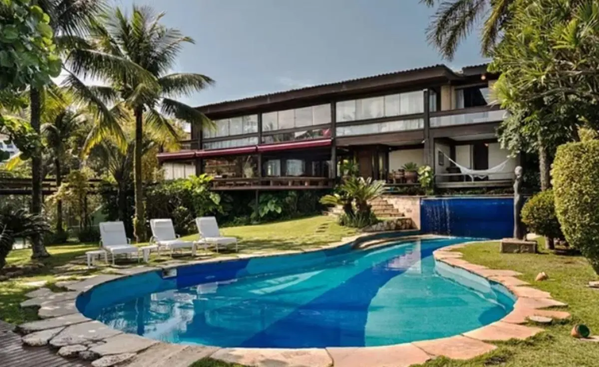 Mansão de Laços de Família