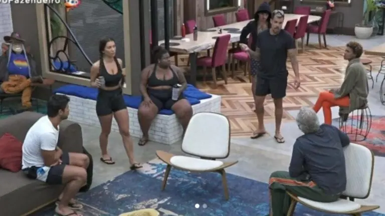 A Fazenda 2020: peões criticam prova do fazendeiro e produção