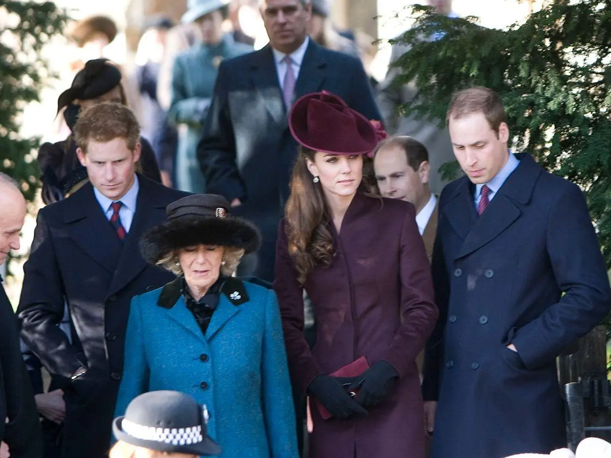 rainha e Príncipe Philip vão faltar ao Natal