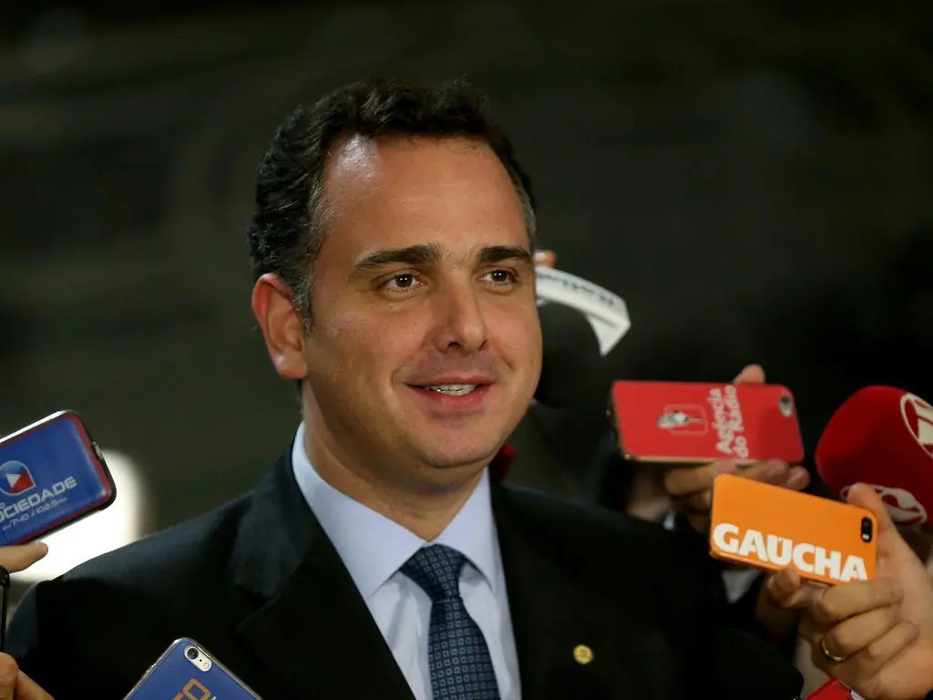 Imagem mostra Rodrigo Pacheco, candidato ao Senado