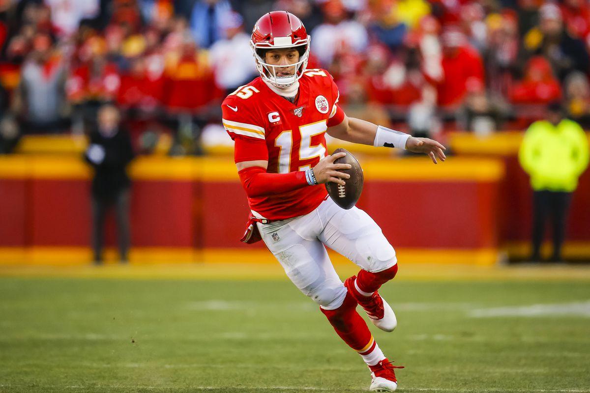 Patrick Mahomes é QB dos Chiefs, melhor equipe da fase regular