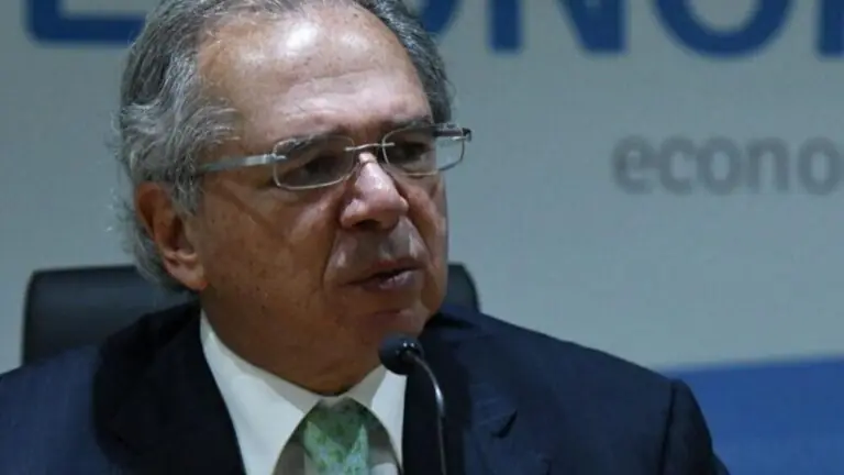 Brasil ultrapassa US$ 460 milhões em dívida externa