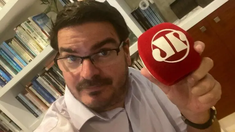 Rodrigo Constantino volta à Jovem Pan após demissão polêmica