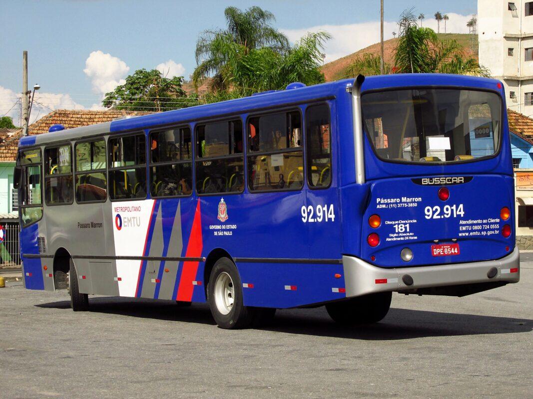 Ônibus