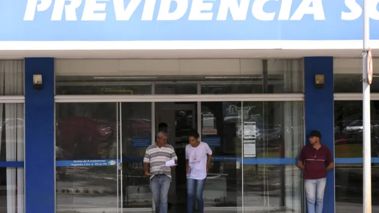 Atrasados do INSS: Justiça libera R$ 847 milhões para pagamentos