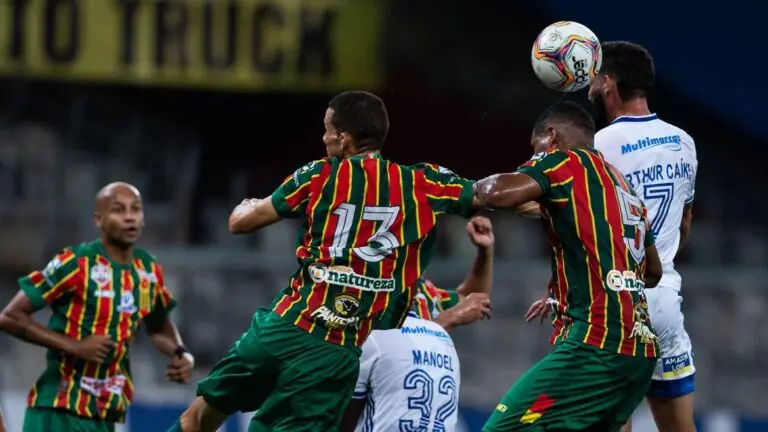 Sampaio Corrêa x Cruzeiro (8/1): saiba onde assistir e escalações