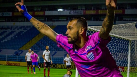 Brasil de Pelotas x Avaí (8/1): confira onde assistir o jogo e escalações