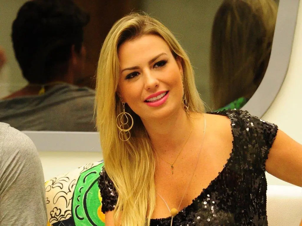 Na imagem do BBB 13 Fernanda Keula
