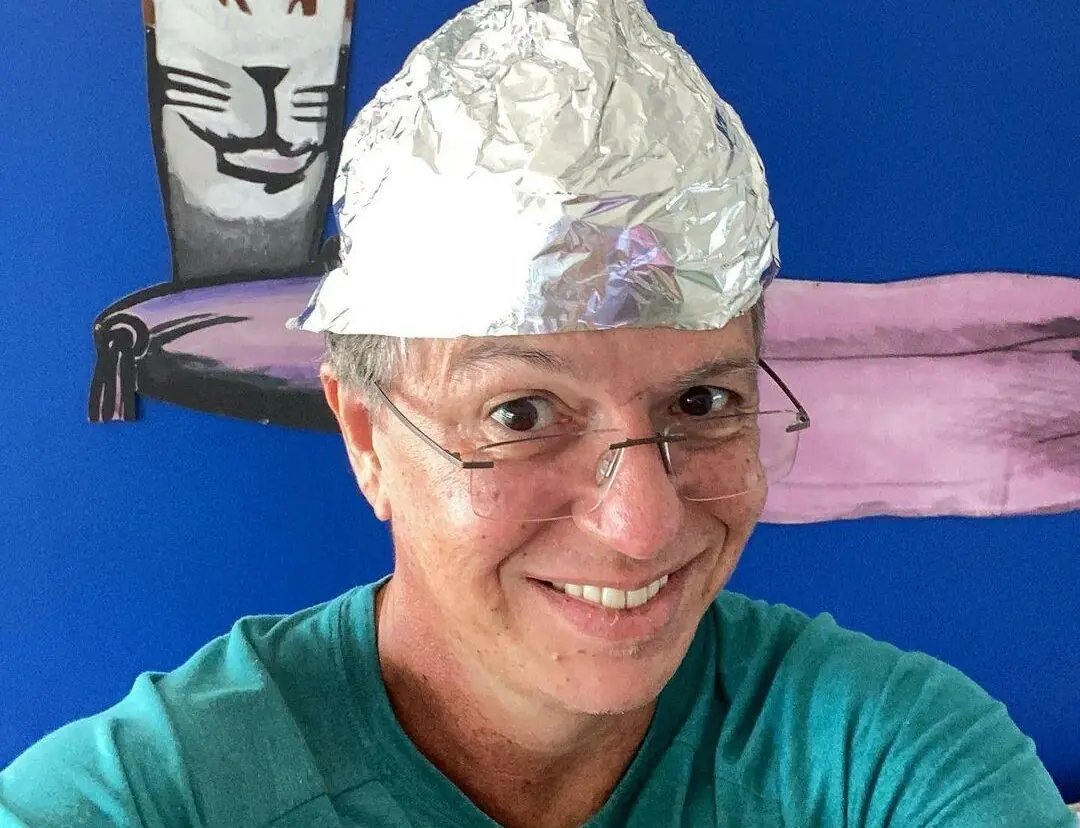 Na imagem Boninho, diretor do BBB 21 - paredão falso bbb21