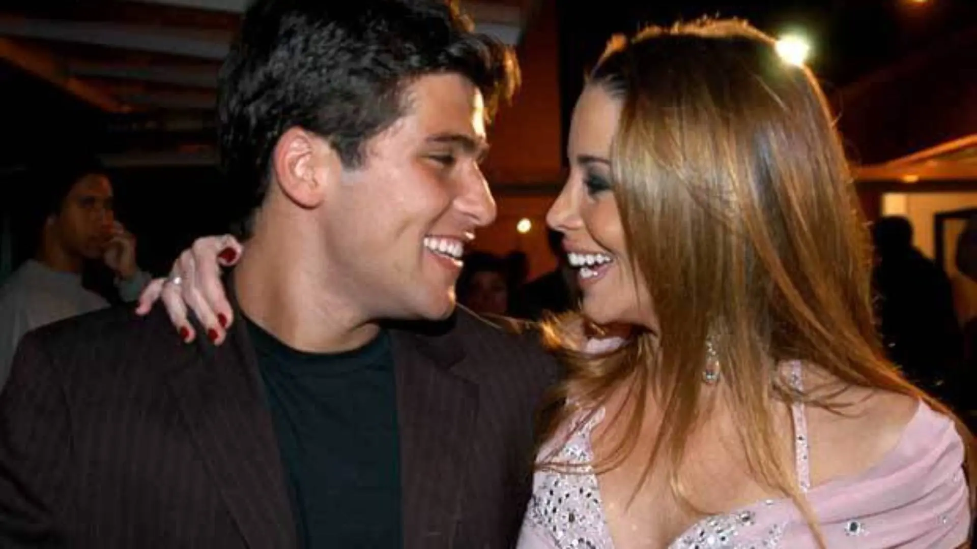 Na imagem Bruno Gagliasso e Danielle Winits