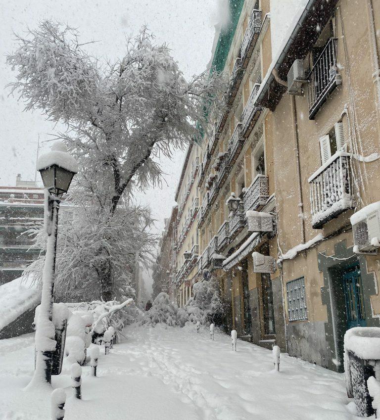 Espanha vive estado de emergência com maior nevasca em 60 anos