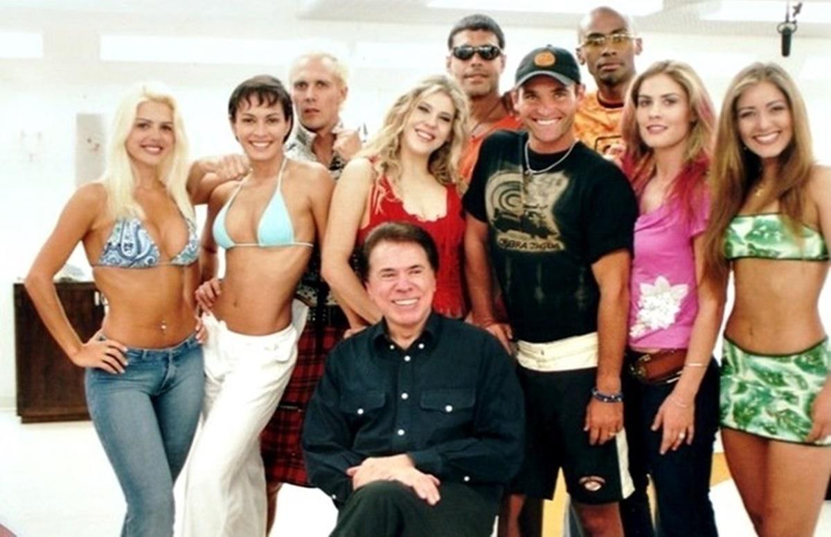 Elenco da casa dos artistas 1 e silvio santos