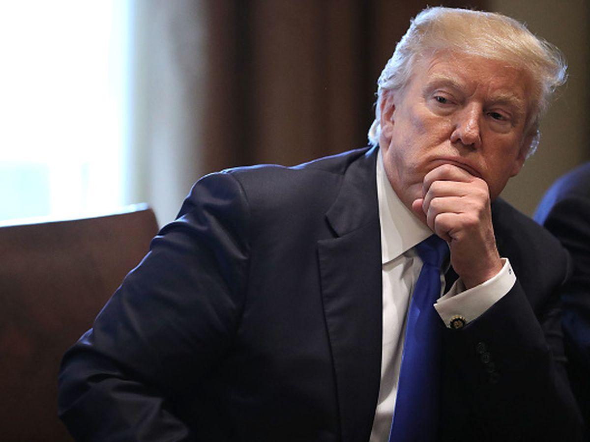 Democratas buscam a destituição de Trump