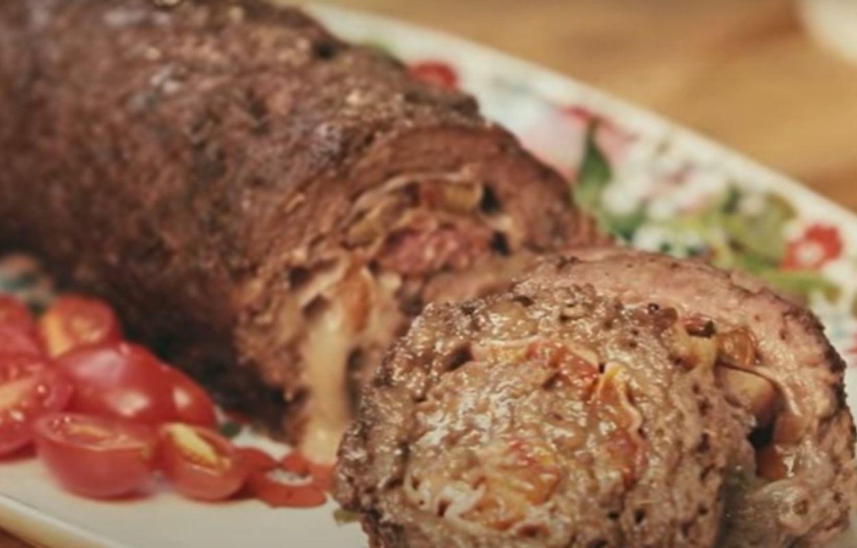 Imagem mostra rocambole de carne