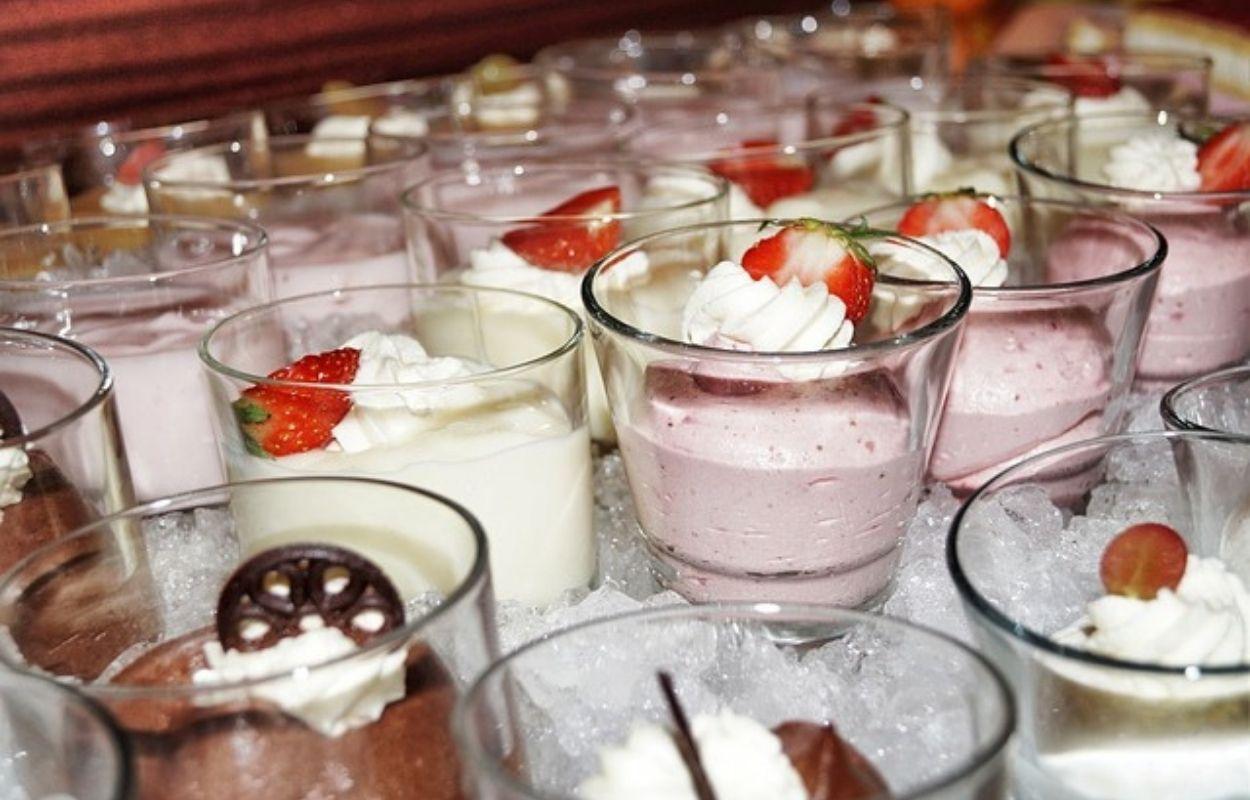 Imagem mostra receitas de sobremesa de verão