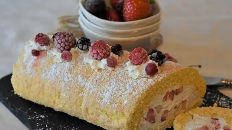 De doce de leite a goiabada: 5 receitas de rocambole