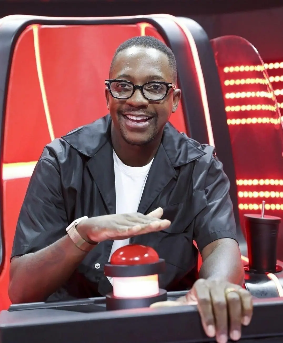 Imagem do cantor Mumuzinho