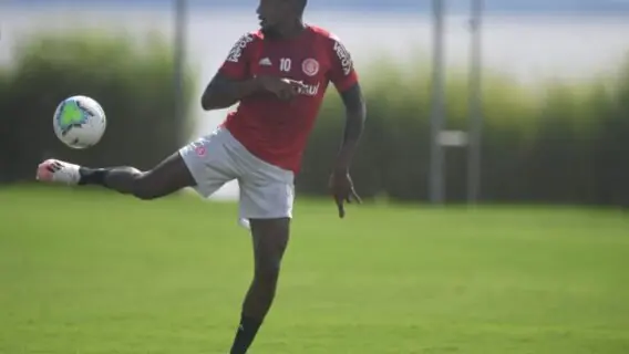 Jogos de hoje na TV: confira as partidas de futebol deste domingo (31)