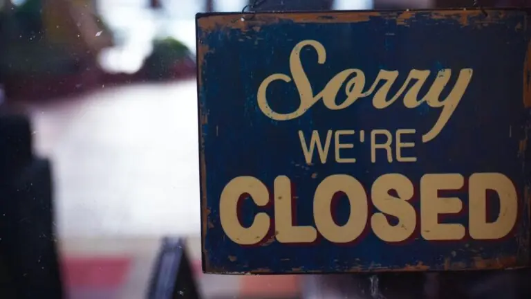 Covid-19: Inglaterra anuncia terceiro lockdown