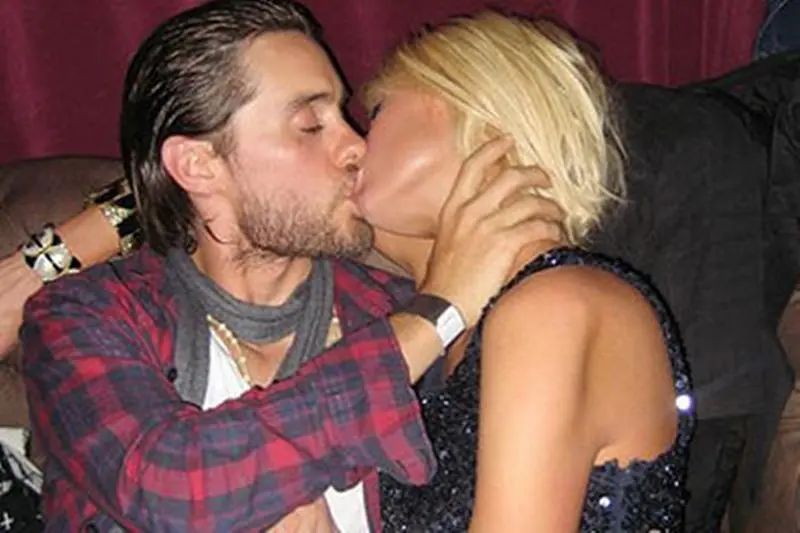Na imagem Paris Hilton e Jared Leto