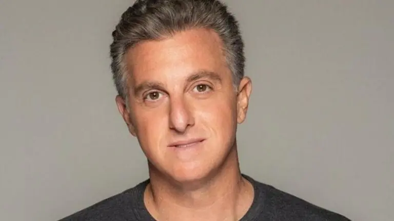 Luciano Huck elabora plano para sair da Globo e disputar a presidência