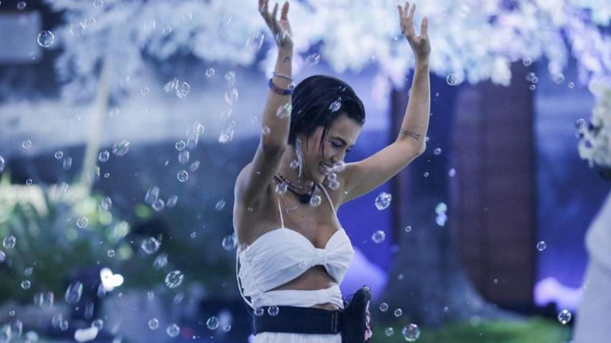 IMAGEM MOSTRA Manu Gavassi festa BBB20