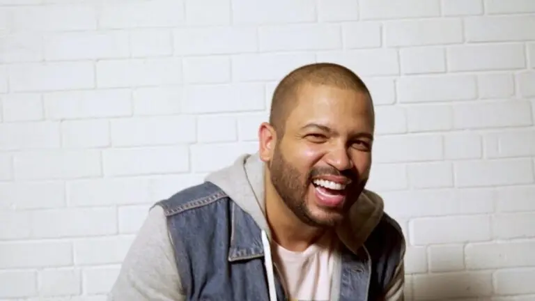 Sabia que Projota é daltônico? Entenda essa condição genética