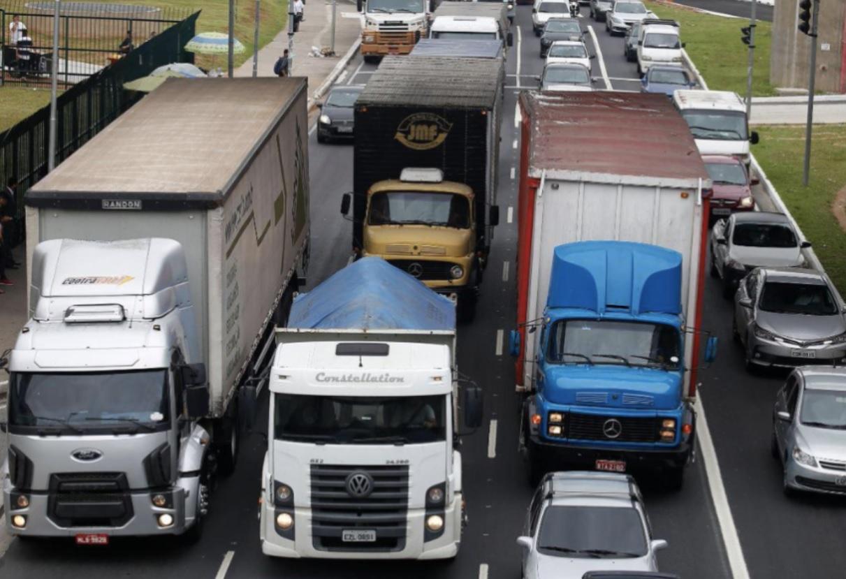 caminhoneiros planejam nova paralisação