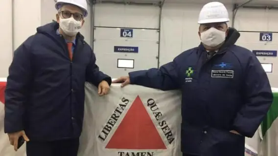 Vacinação contra COVID-19 começa hoje em Minas Gerais