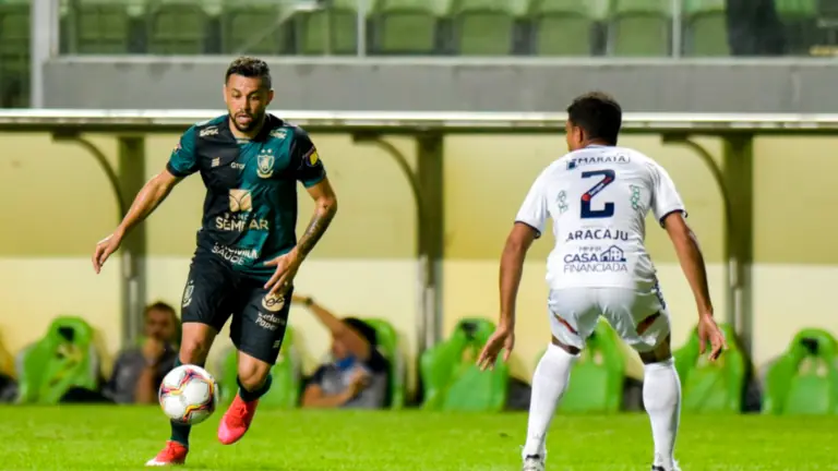 Confiança x América-MG: onde assistir e escalações do jogo da Série B