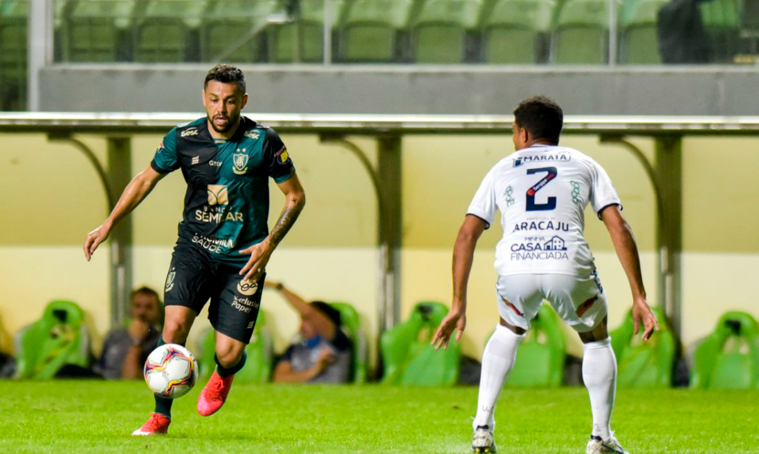 Confiança x América-MG: onde assistir e escalações do jogo da Série B